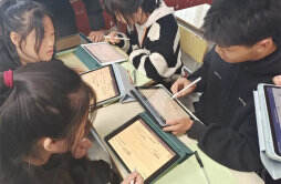 落实“双减”，宁乡黄材一老师自费12万元为学生买平板电脑