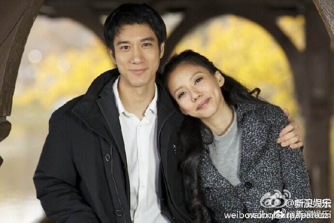 王力宏回应与李靓蕾离婚：已经提交申请但还是一家人