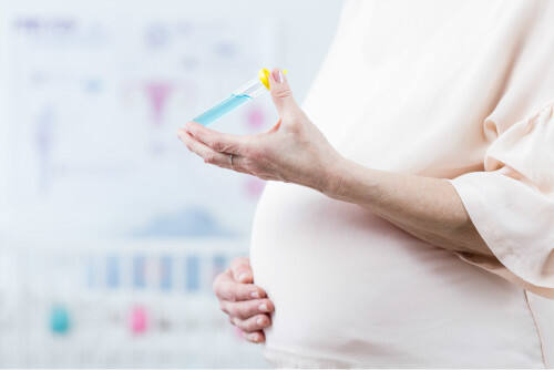 产妇月子里可以刷牙吗