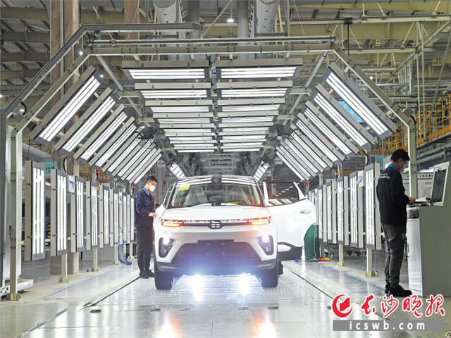 天际汽车是湖南唯一的纯新能源车企，主要生产天际ME5与ME7两款车型。 长沙晚报全媒体记者 王志伟 刘晓敏 摄影报道