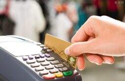 没激活的信用卡会扣年费吗 取决于信用卡的类型