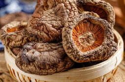 野生干蘑菇怎么做好吃