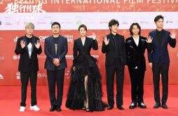 开心麻花《独行月球》亮相北京电影节开幕式红毯