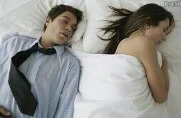 夫妻分床睡到底好不好？专家建议这些情况下分开睡是最好的