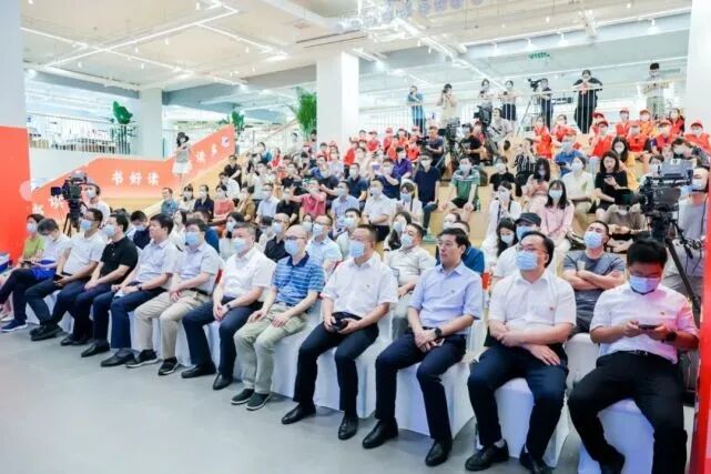 湖南省2022年“新时代乡村阅读季”示范引领活动在浏阳举行。