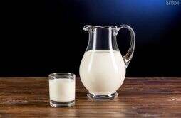 纯牛奶不合格麦趣尔被罚7315.1万 超范围使用食品添加剂