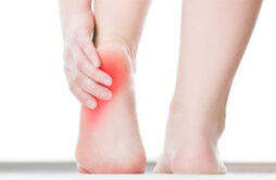 脚后跟疼是怎么回事 导致脚后跟疼的原因