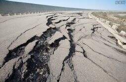 成都巨大声响是不是地震前兆 四川会发生9级以上大地震吗