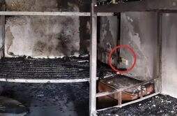 杭州一居民出门没拔充电线家被烧了 后果十分严重