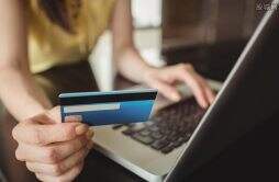信用卡欠钱太多怎么还 逾期后果很严重吗