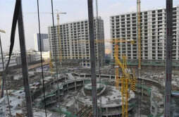 北京“超极合生汇”预计年底建成开业数千名工人正在紧张作业
