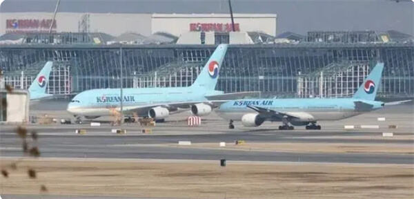韩国一载230人客机起飞前发现实弹