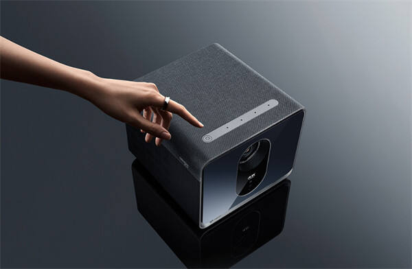 峰米发布 X5 4K 激光投影仪：首次超越电视，预售价 11999 元