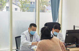 湘雅专家坐诊长沙市第一医院？没错，“知名专家门诊”开诊啦