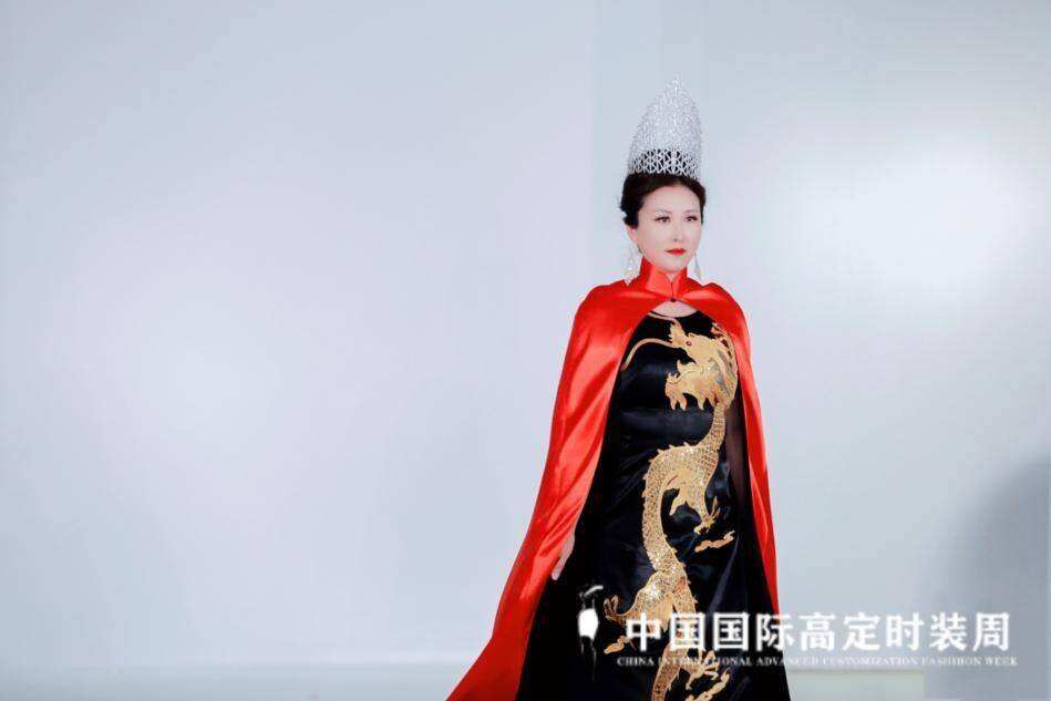 引燃国风热潮!世界职业时尚模特大赛组织联合中国国际高定时装周举办盛大秀典
