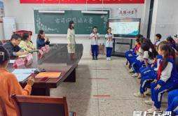 在诗词背诵大赛中，湘江新区乡村孩子分享阅读之乐