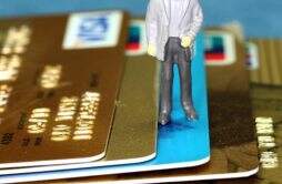 信用卡怎么贷款的 主要有这三种方法