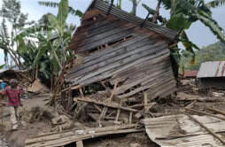 致命洪灾：洪灾已致刚果（金）438人死亡 数千人失踪