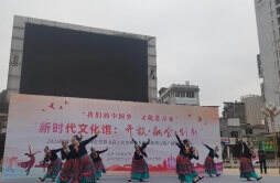 歌手朱习爱参加“我们的中国梦”——文化进万家活动
