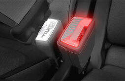苹果获得 Apple Car 专利，展示配有灯光指示的安全带扣具