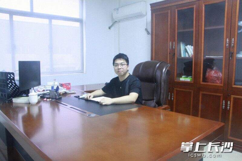2023年，陈劲成立湖南晶途科技有限公司。
