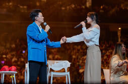 刘若英献给歌迷最美的盛夏礼物「翩翩飞舞」造型典雅亮相