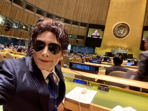 中国小伙儿王杰克逊受邀联合国大会携“有福同享”品牌亮相