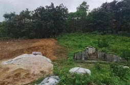 为烈士新建墓碑因“风水问题”遭破坏 汕头警方正调查