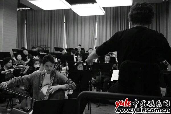 欧阳娜娜音乐会杭州场预售即将开启 传递友情和音乐的力量