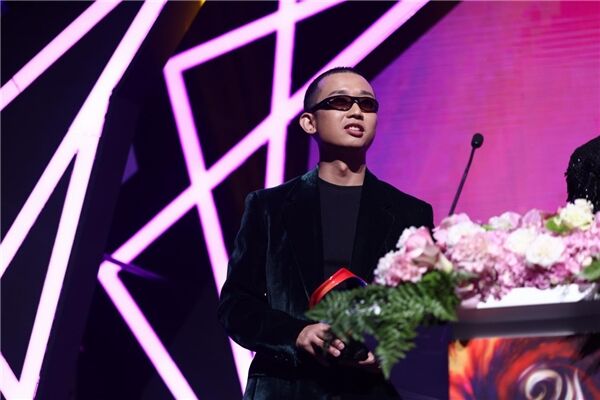 CMA全球华语榜中榜 种梦音乐D.M.G艺人GAI、VaVa、艾热斩获三项大奖
