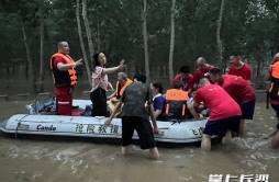 “洪水不退，我们不走！”浏阳一支志愿队伍驰援涿州，一天转移500多人