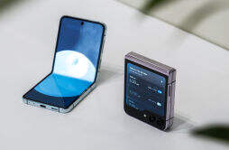 三星推出新一代折叠屏智能手机Galaxy Z Fold5Z Flip5