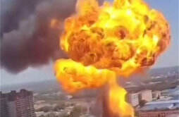 河北一工厂突然发生爆燃，现场火光燃成蘑菇云