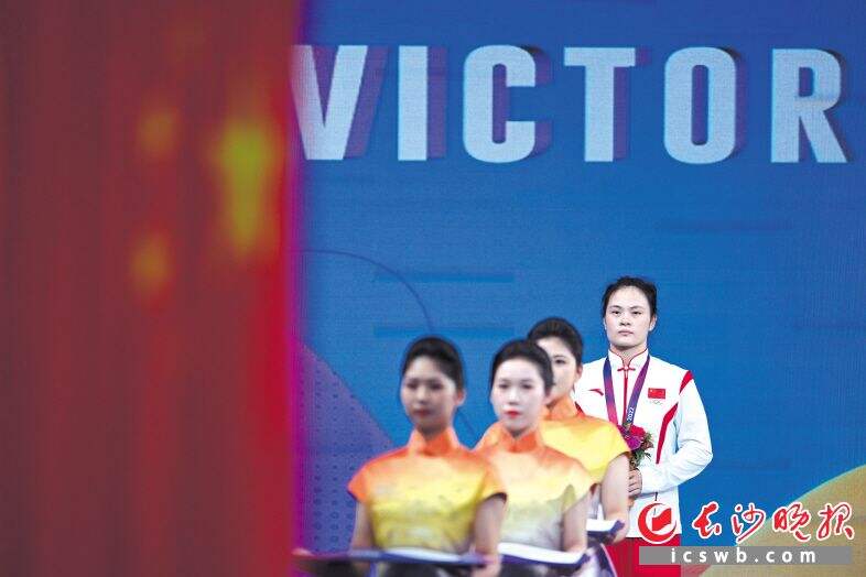 罗诗芳夺得杭州亚运会女子59公斤级举重比赛亚军。