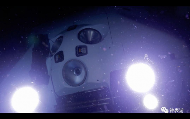 深潜王者 欧米茄海马系列Ultra Deep 6000米专业潜水表