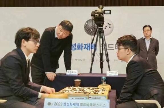 00后围棋小将丁浩一年两个世界冠军排名有望超越柯洁