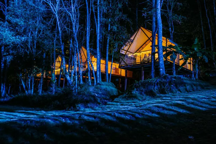 除了自然风光，神农谷也为游客打造了疗愈的住宿空间。