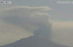 日本鹿儿岛火山喷发烟柱高达1600米 火山情况到底严不严重