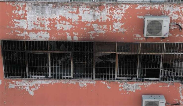 河南学校起火事故宿舍疑为教室改建