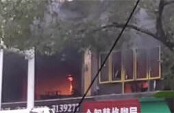 湖南衡阳一饭店起火14人送医 起火原因为何