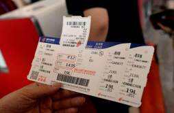 超7000元哈尔滨返京机票售罄 有钱都买不到机票！