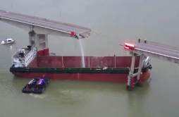 撞断大桥涉事船主已被控制 已造成两人死亡！