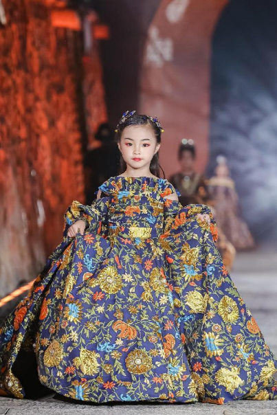 2024中国童模榜中榜时尚盛典官方发言人金诗颖