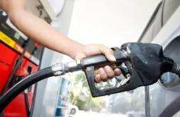 国内成品油价或迎年内第五涨 加满一箱油多花多少钱？