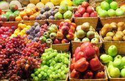时令水果大量上市 全国水果价格开始下降